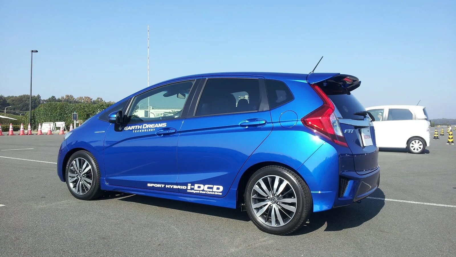 Honda fit 2018 hybrid. хонда фит гибрид 2014. Honda fit гибрид. Honda fit hybrid gp5. хонда фит гибрид s package.