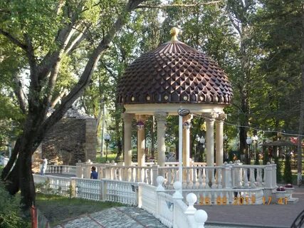 Парк культуры и отдыха зеленый черкесск