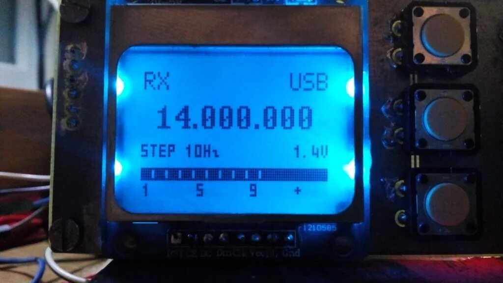 Синтезатор на si5351 + нано. Синтезатор кв трансивера si5351. Синтезатор частоты на si5351. Синтезатор частоты на si5351 для трансивера. Синтезатор частоты для трансивера