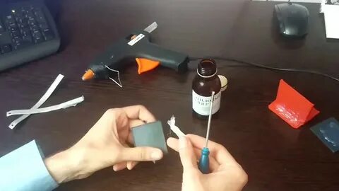 Как убрать засохший клей с одежды
