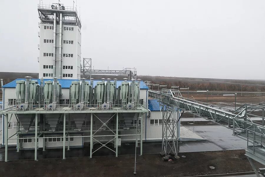 Переработка сельскохозяйственной продукции. Завод хутор шарашенский волгоградская область. Переработка сельскохозяйственной продукции. Кукурузный завод. Переработка кукурузы завод.