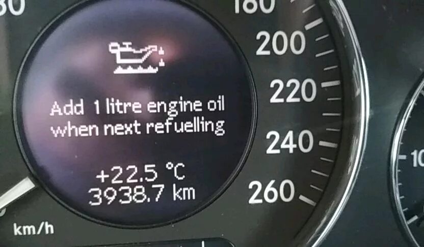 Oil Level Max Мерседес w210. Мерседес е211 уровень масла. Check engine на Mercedes Benz w211. Мерседес в 220 кузове чек ДВС.