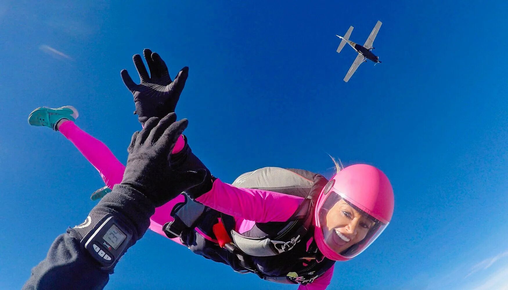 Адреналин королева. Экстремальная разработка. адреналин спорт. магазин экстремальных видов спорта адреналин. адреналин спорт арт.