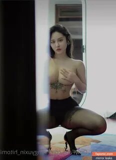 Hitomi Songyuxin aka hitomi_official aka songyuxin_hitomi Nude Leaks Only.....