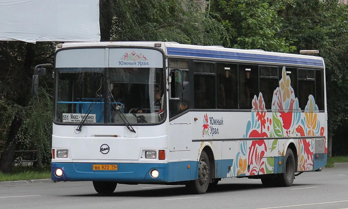 Сайт автобусов челябинск. ЛИАЗ-5256 автобус Челябинск. Челябинский автобус ЛИАЗ 5256. 551 Автобус Миасс Челябинск. ЛИАЗ Миасс.