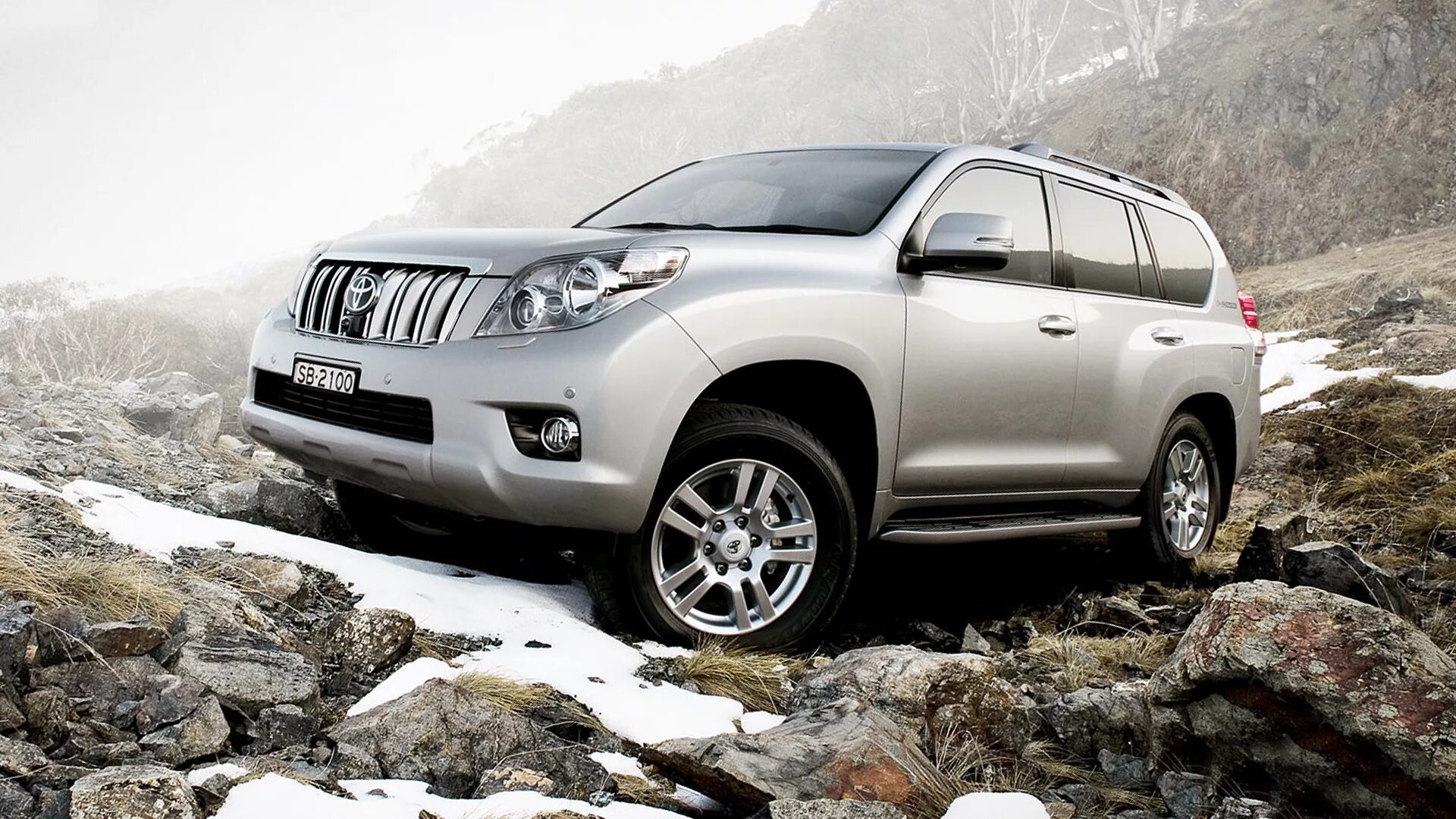 Фото нового ленд крузер прадо. Toyota Land Cruiser Prado 2020. Toyota Land Cruiser Prado 2021 серебристый. Ленд Крузер 150. Toyota ленд Крузер Прадо 150.