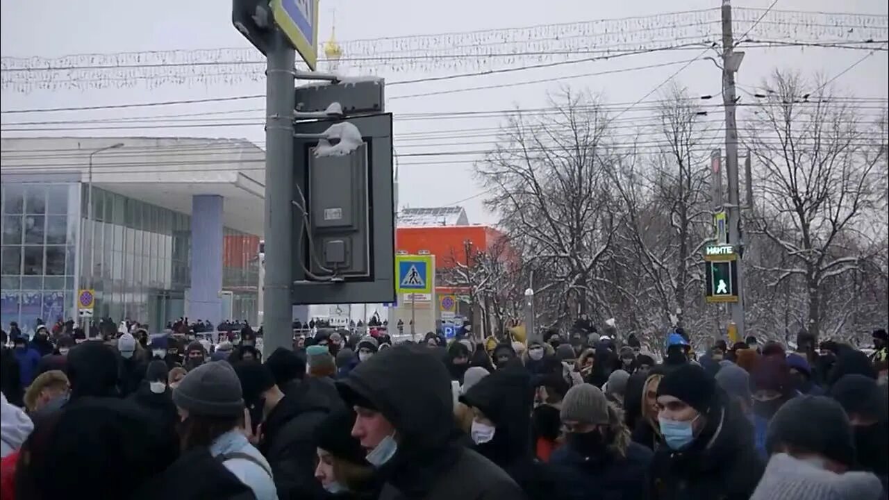 Протесты 31 января 2021 ЕКБ. Фото митинга в Ульяновске. Протесты 2021 21 января Санкт-Петербург Гостиный двор. Митинг 31 января с высоты. Митинг 31