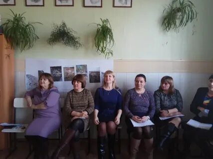 Выпуском работали