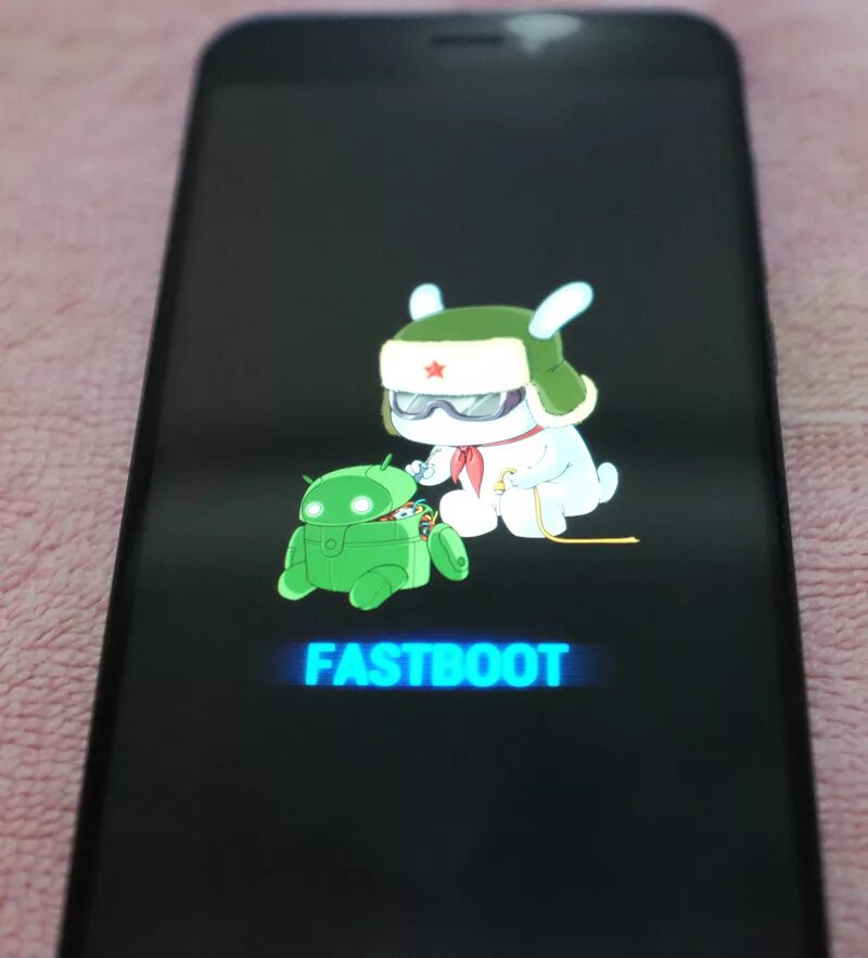 На экране появилась надпись fastboot. Xiaomi Redmi Note 8 Pro Fastboot. Сяоми ми 9 Fastboot. Fastboot Xiaomi 9s. Xiaomi Redmi 6a Fastboot.