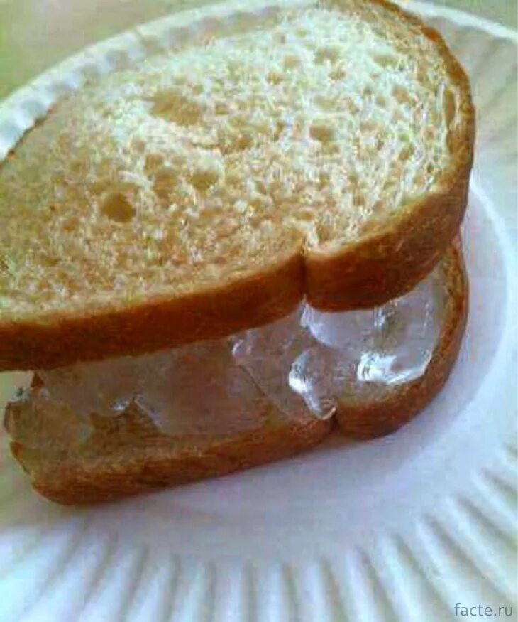 Хлеб со смальцем world of tanks. Хлеб со стеклом. Хлеб со стеклом. Breading book. Хлеб со стеклом.