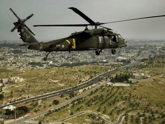 Вертолёты ВВС Израиля. Вертолеты Израиля военные. Израильские боевые вертолеты. Вертолет сми