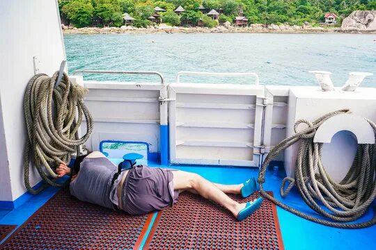 How Do I Avoid Seasickness Local Dive Thailand