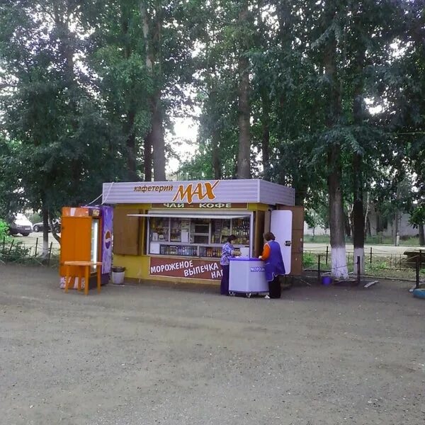 Газель чистополь казань. Буревестник чистополь. Расписание маршруток чистополь казань. Чистополь казань. Чистополь казань.