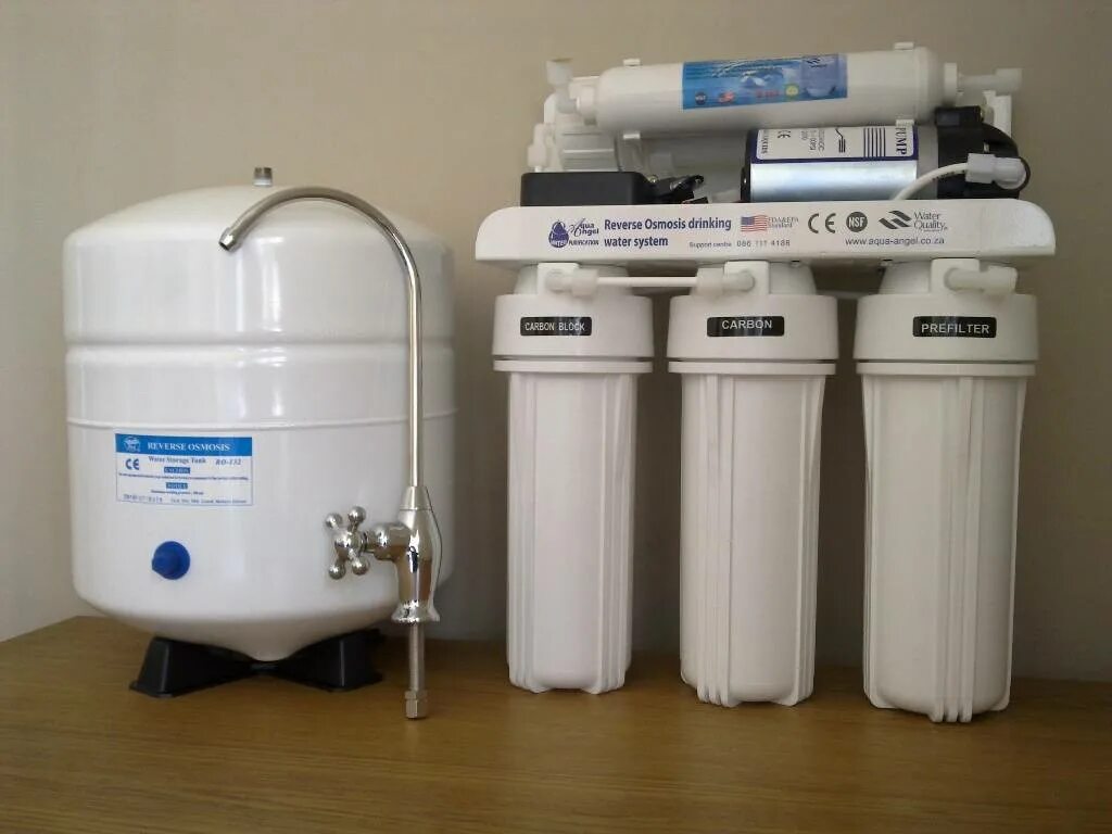 Reverse osmosis water. Aquel 200. reverse osmosis drinking water system. reverse osmosis system.