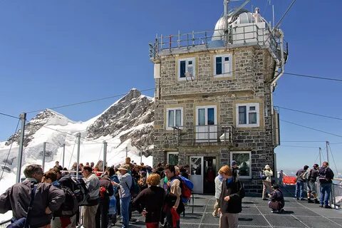 Почти непрерывно