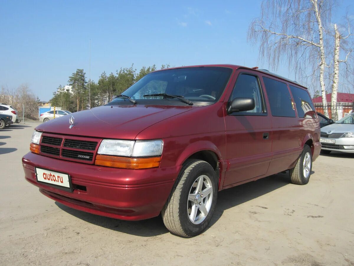 Dodge caravan 1994. додж караван 2 поколения. Dodge caravan 1990-1995. додж караван 2 поколения. Dodge grand caravan 1993.