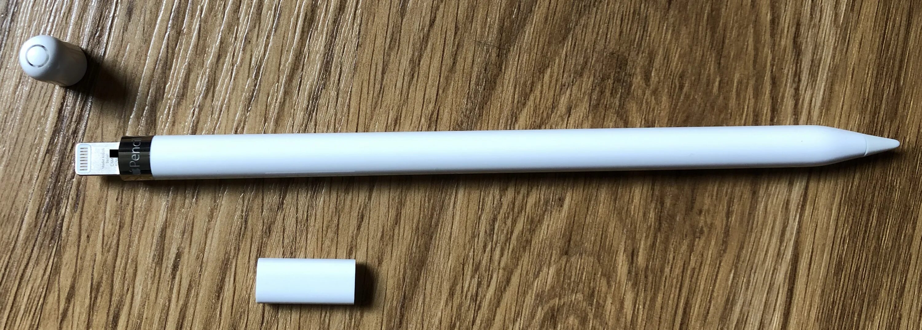 Apple Pencil 1. Эппл пенсил 1 поколения. Apple Pencil USB C. Стилус Apple Pencil (1st Generation) с USB-C адаптером (mqly3), белый.