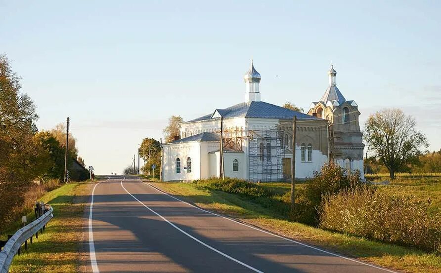 Монастырь гайнский район пермский край. Деревня монастырь гайнский район. Церковь николая чудотворца гайнский район. Деревня монастырь. Монастырь церковь гайнский район.