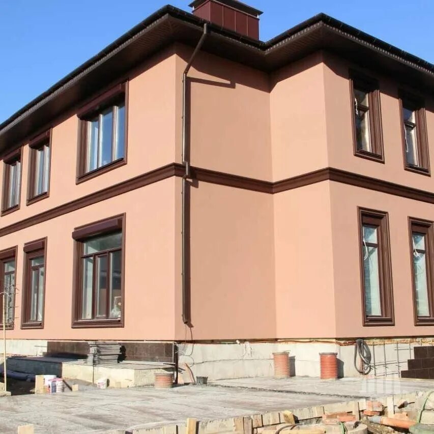 Мокрый фасад под ключ. Фасадная штукатурка. мокрый фасад. штукатурка фасада. фасад здания штукатурка.