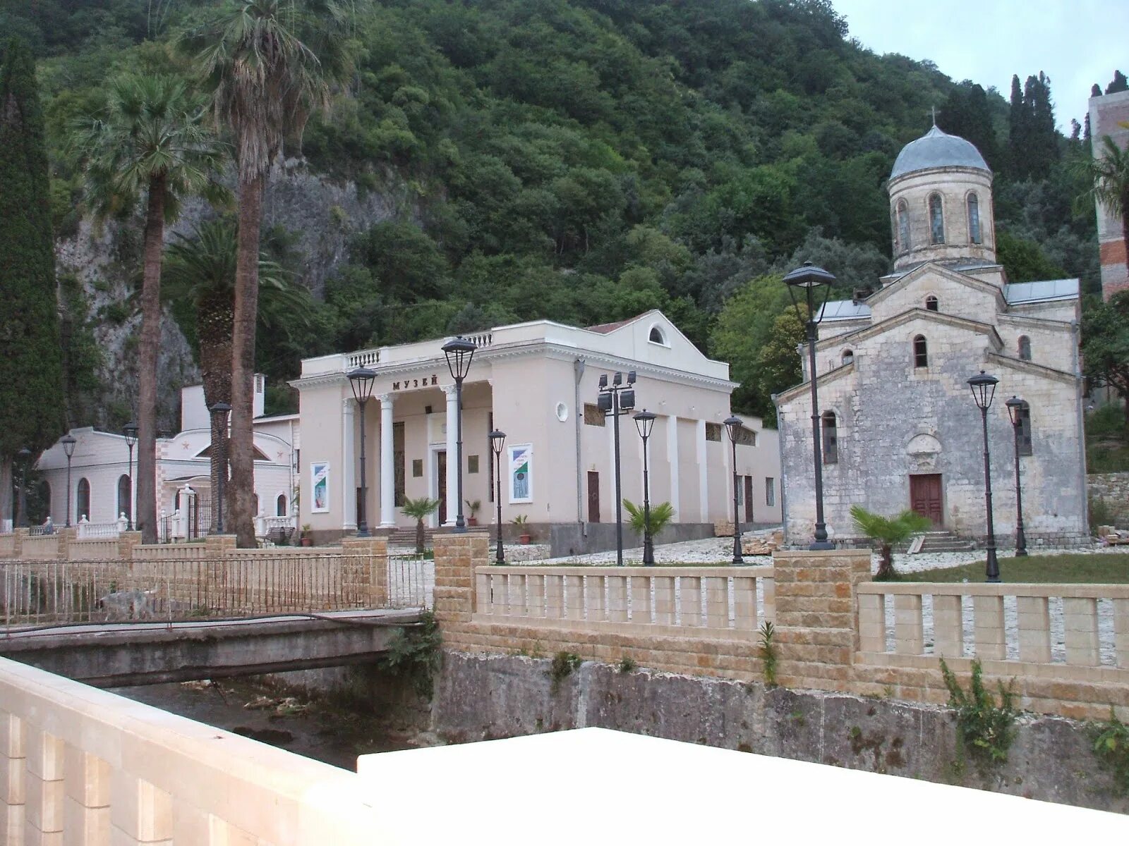 Новый афон симон. Храм Святого апостола Кананита (Абхазия).