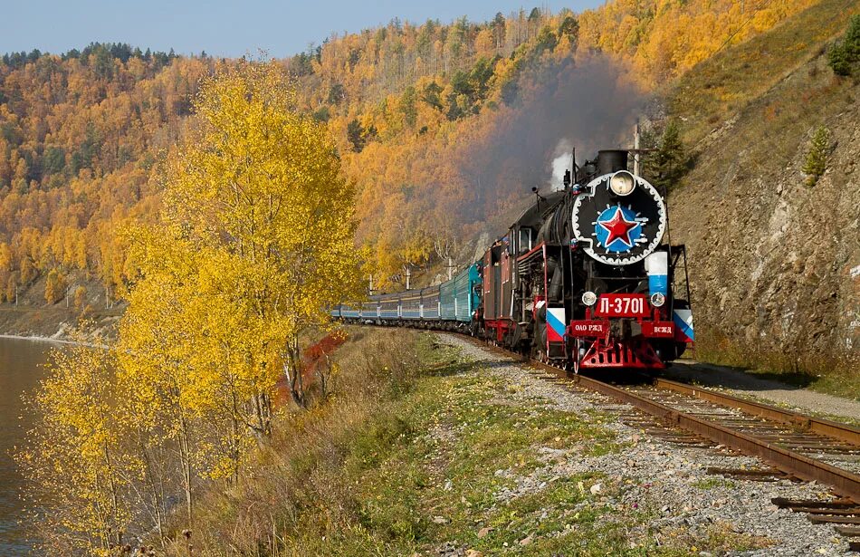 Что такое транссибирская магистраль. Байкал паровоз КБЖД. КБЖД Иркутск паровоз. Байкал Кругобайкальская железная дорога. Паровоз Кругобайкальская железная дорога.