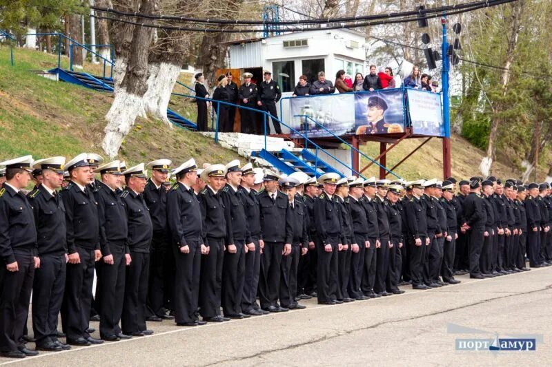 Новости порт амур. Amur. Международных заплывов «дружба» через амур в китай. Спасатели свободный амурской. Порт на реке амур.
