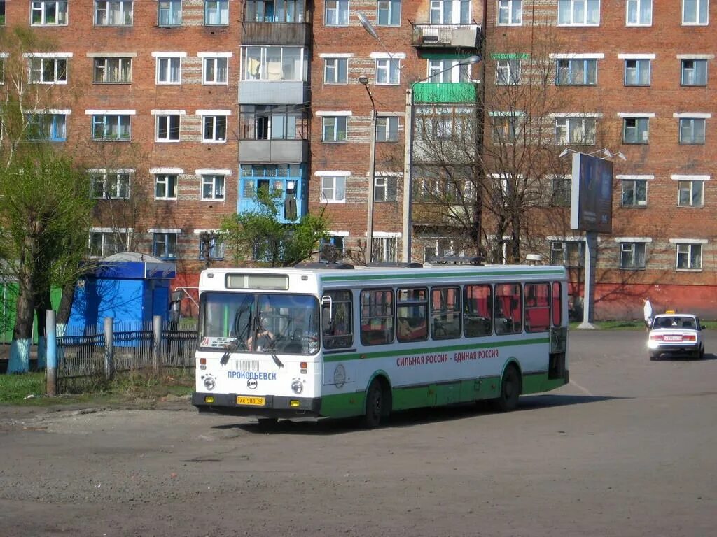 Автовокзал Прокопьевск. 115 Автобус Прокопьевск. Автобус Новосибирск Прокопьевск. 557 Автобус Прокопьевск.