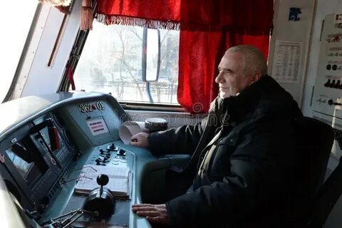 Будучи машинистом