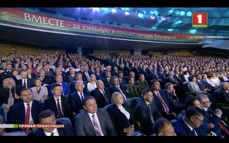Выступление лукашенко на народном собрании. Выступления лукашенко на народных собраниях разных лет фото.