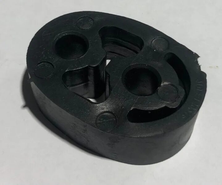 Амортизатор подвески глушителя 3105-1203163. Крепление глушителя резинка газ 3302. Подвес глушителя газель 3302. Резинка глушителя газель. Резинка глушителя газель.