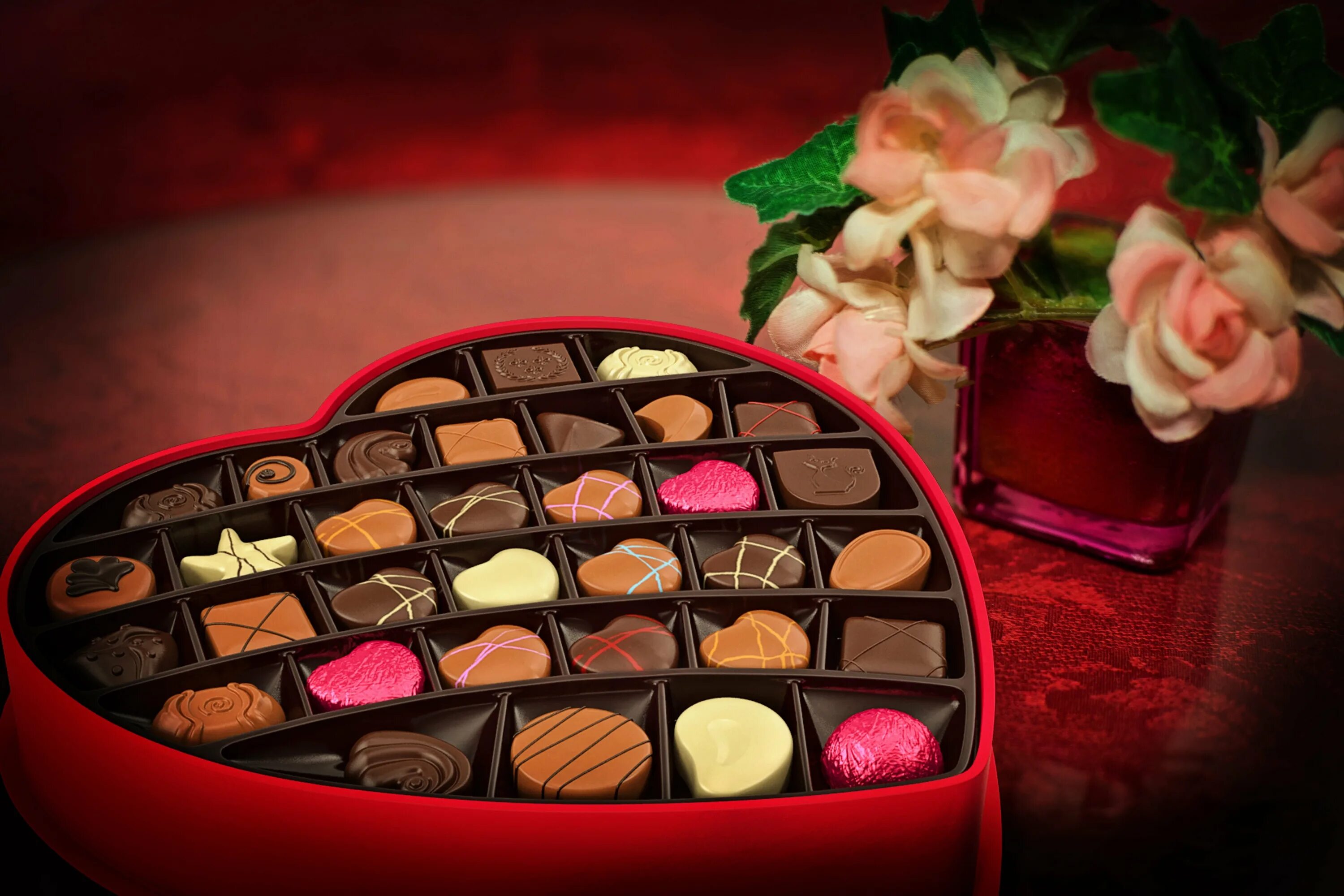 Самые вкусные конфеты на подарок. Шоколадные конфеты. Роскошные конфеты. Конфеты шоколад. Красивые конфеты в коробках.