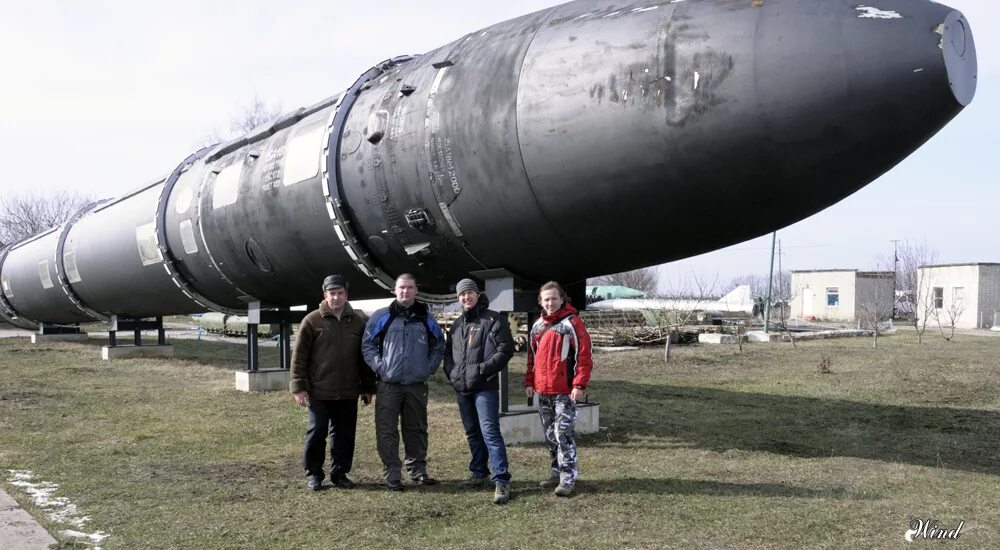 Самая мощная бомба в россии. Ракета р-36. Ракета р-36м2 Воевода. Р-36м. РС-20 Воевода.