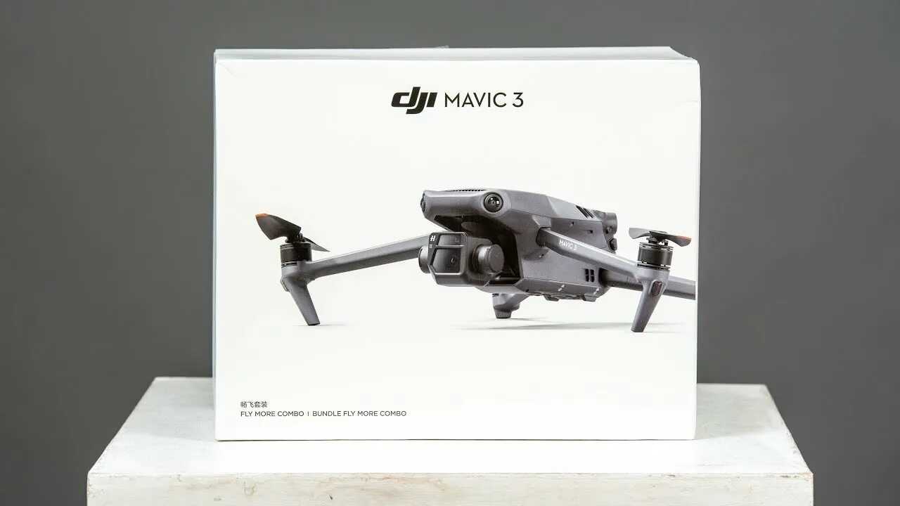 Mavic 3 Fly more Combo. DJI Mavic 3 коробка. Квадрокоптер DJI Mavic 3 Fly. Mavic 3 Fly more Combo коробка.