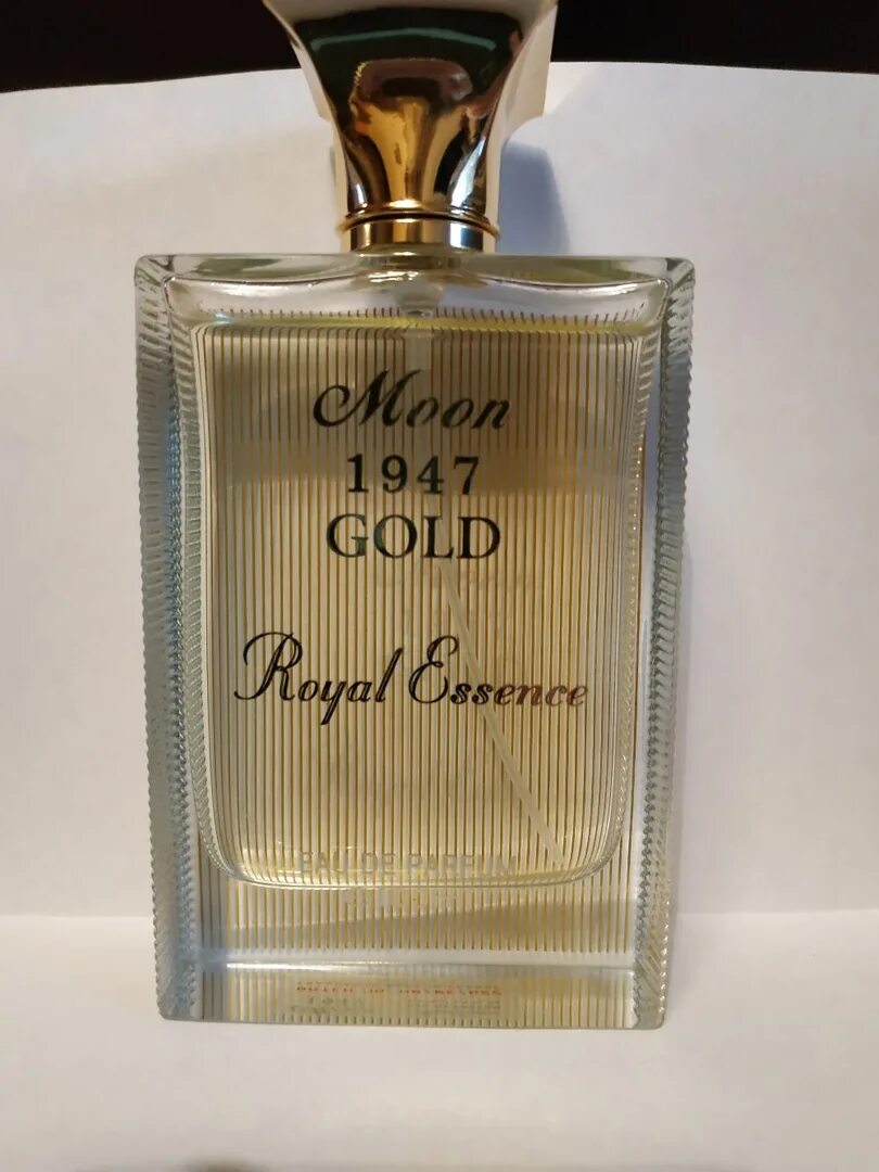 Gold золото отзывы. Моон Голд 1947. Норана Парфюмс Moon 1947 Gold. Moon 1947 Gold Royal Essence. Мун Голд 1947 тестер.