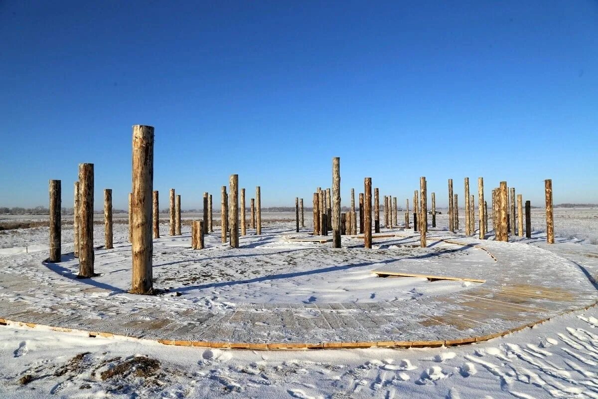 культовый комплекс с высочайшим курганом в европе. культовый комплекс с высочайшим курганом в европе. ньюгранж, графство мит, ирландия. святилище савин курганская область. культовый комплекс с высочайшим курганом в европе.