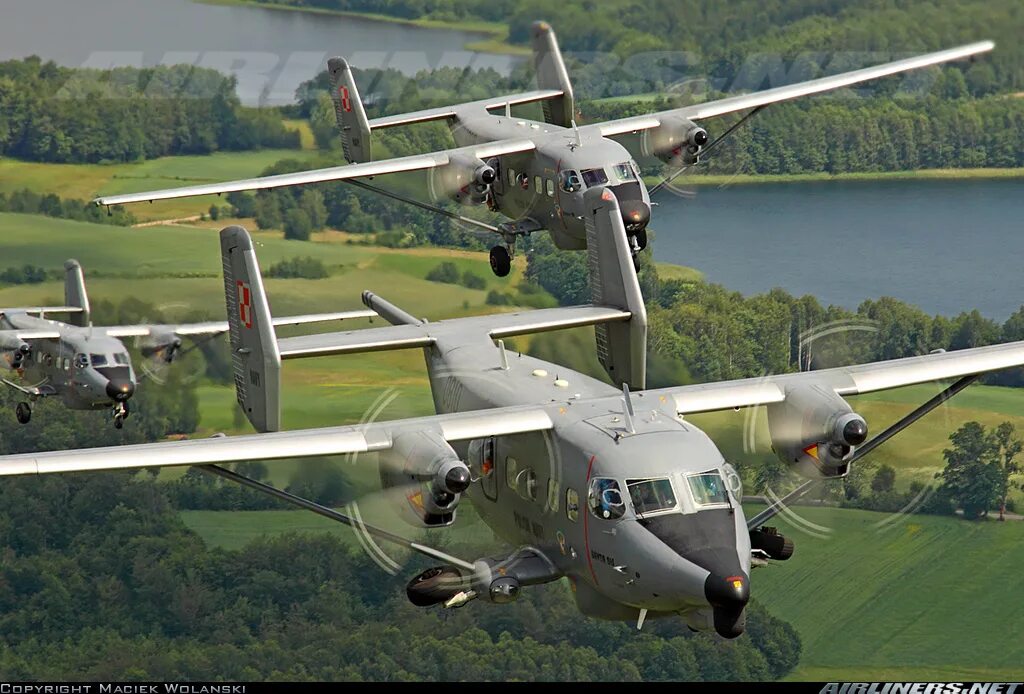 М 28 м 7 28. PZL m28. PZL-Mielec m-28b. PZL m28 skytruck. Самолет PZL Mielec m28 skytruck.