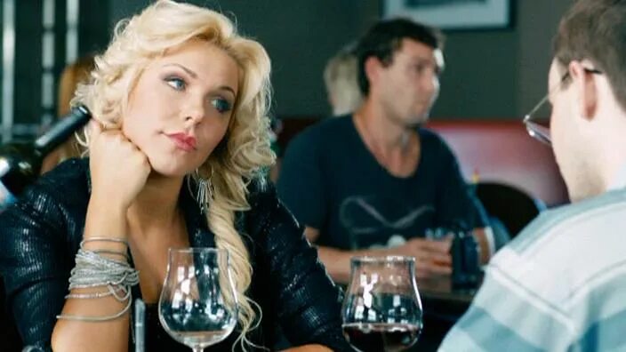 Два отца и два сына девушка. Два отца и два сына девушка. Виктория чернышева два отца и два сына. Ксения теплова два отца и два сына. Два отца и два сына девушка.