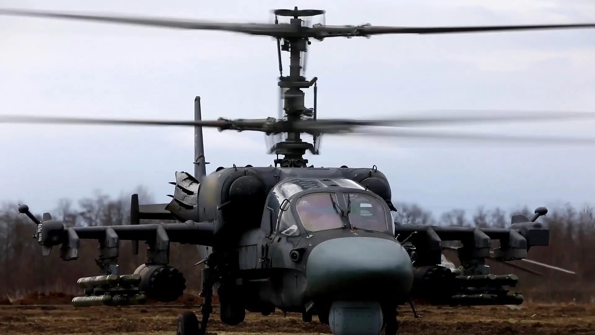 Видео ударов вс рф. Вертолет ка-52 "Аллигатор". Ка 52 вс РФ. Ка-52 ВКС. Ка-52 вертолёт подбитый.
