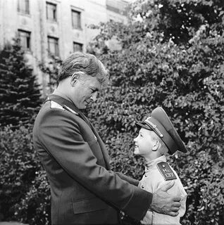 Картинка есть такая профессия родину защищать