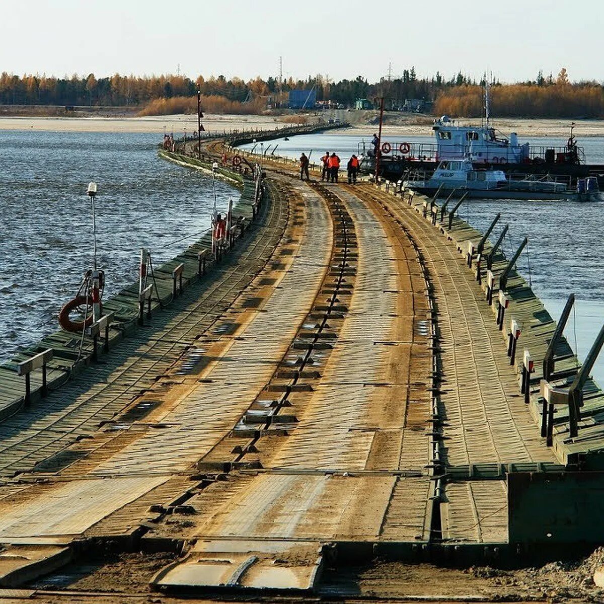 Тарко Сале Понтонный мост. Понтонная переправа через реку Пур. Понтонная переправа новый Уренгой. Понтонно-Мостовая переправа через реку Пур.