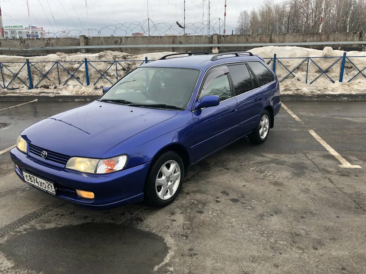 Тойота универсал 1998. Тойота Королла 1998 универсал. Toyota 1998 универсал. Toyota Corolla 1998 универсал. Тойота Королла универсал 1998г.