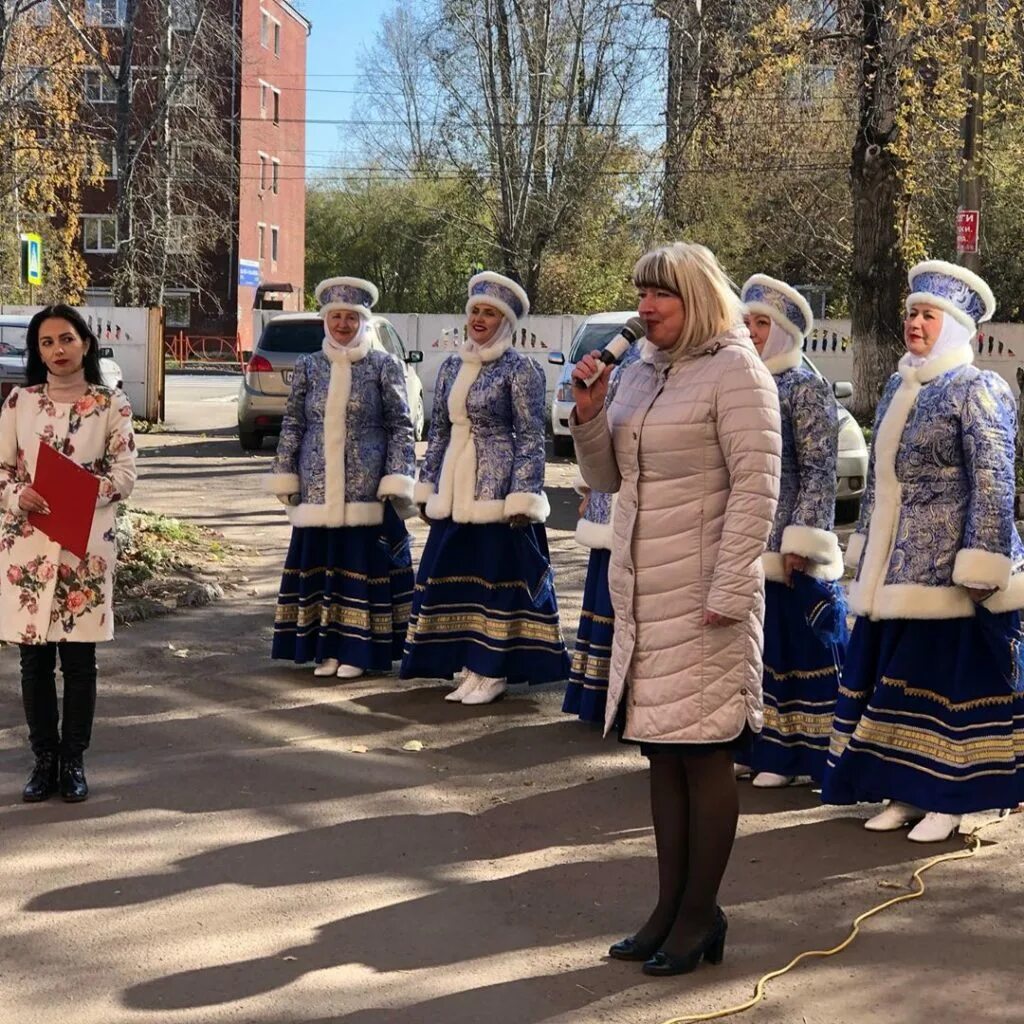 Погода усолье. ДК мир Усолье-Сибирское. Дом культуры Усолье-Сибирское. Дома культуры Усолье-Сибирское. Усолье-Сибирское население 2020.