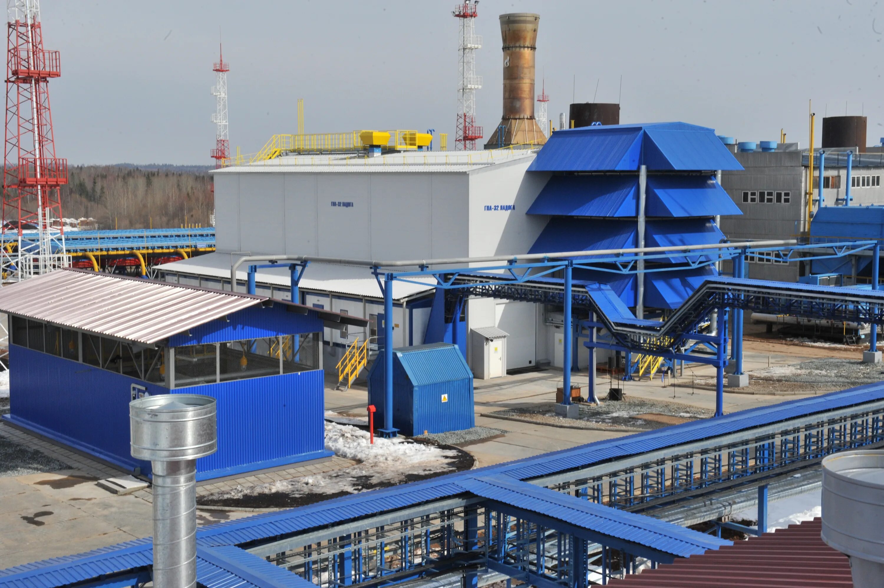 Опэ тепловоз. Платформа агрегатов. Промышленные насосы. Платформа агрегатов. Газоперекачивающий агрегат гтн-16.