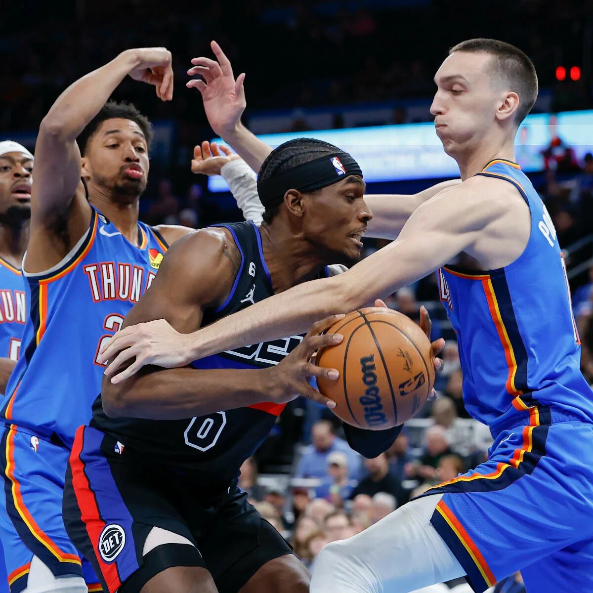 Chris smith nba. Баскетбол америка. Shai gilgeous-alexander. Майами оклахома. Матчи нба.