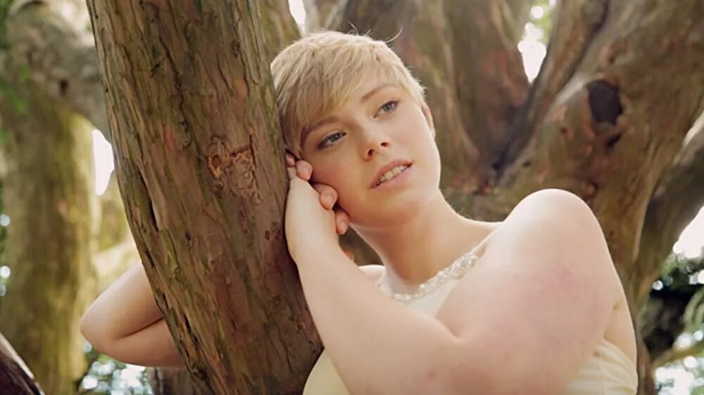 Люси бойнтон я прелесть. The pretty reckless - heaven knows. The pretty reckless 25. The prettier she got. The prettier she got.