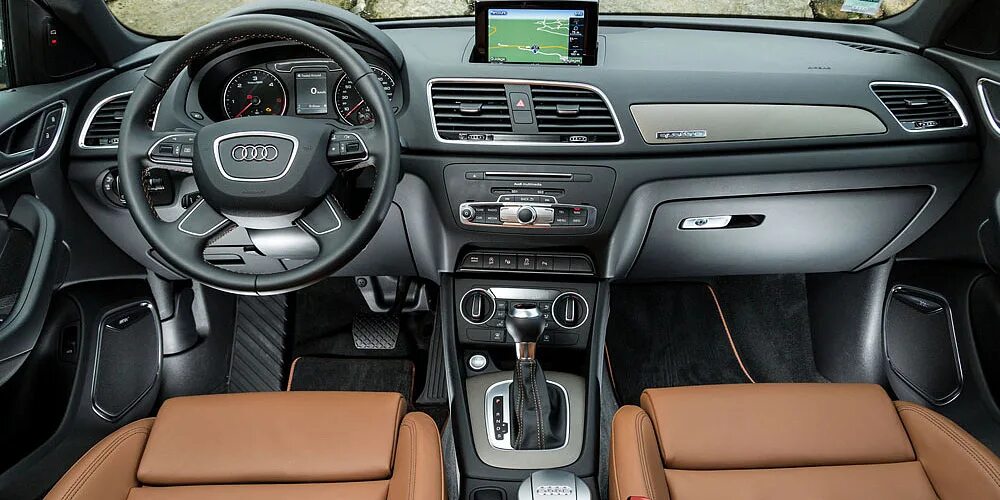 Audi q3 2014 салон. Audi q3 2019 салон. Ауди ку 3 салон. Audi q3 interior. Audi q3 2017 салон.