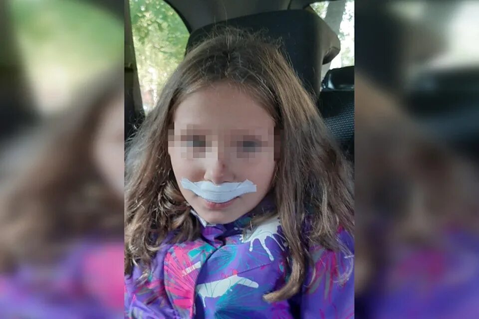 На маленькую девочку нападают. В башкирии собака напала на девочку. в башкирии собаки загрызли ребенка. девочки атакуют мальчика. дети уфа девочки.