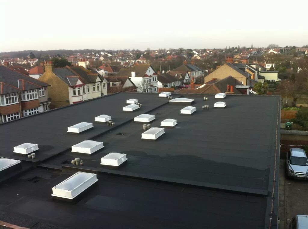 Flat roofing. Flat Roof. Installation of Roofs из Польши. Саузенд склад.