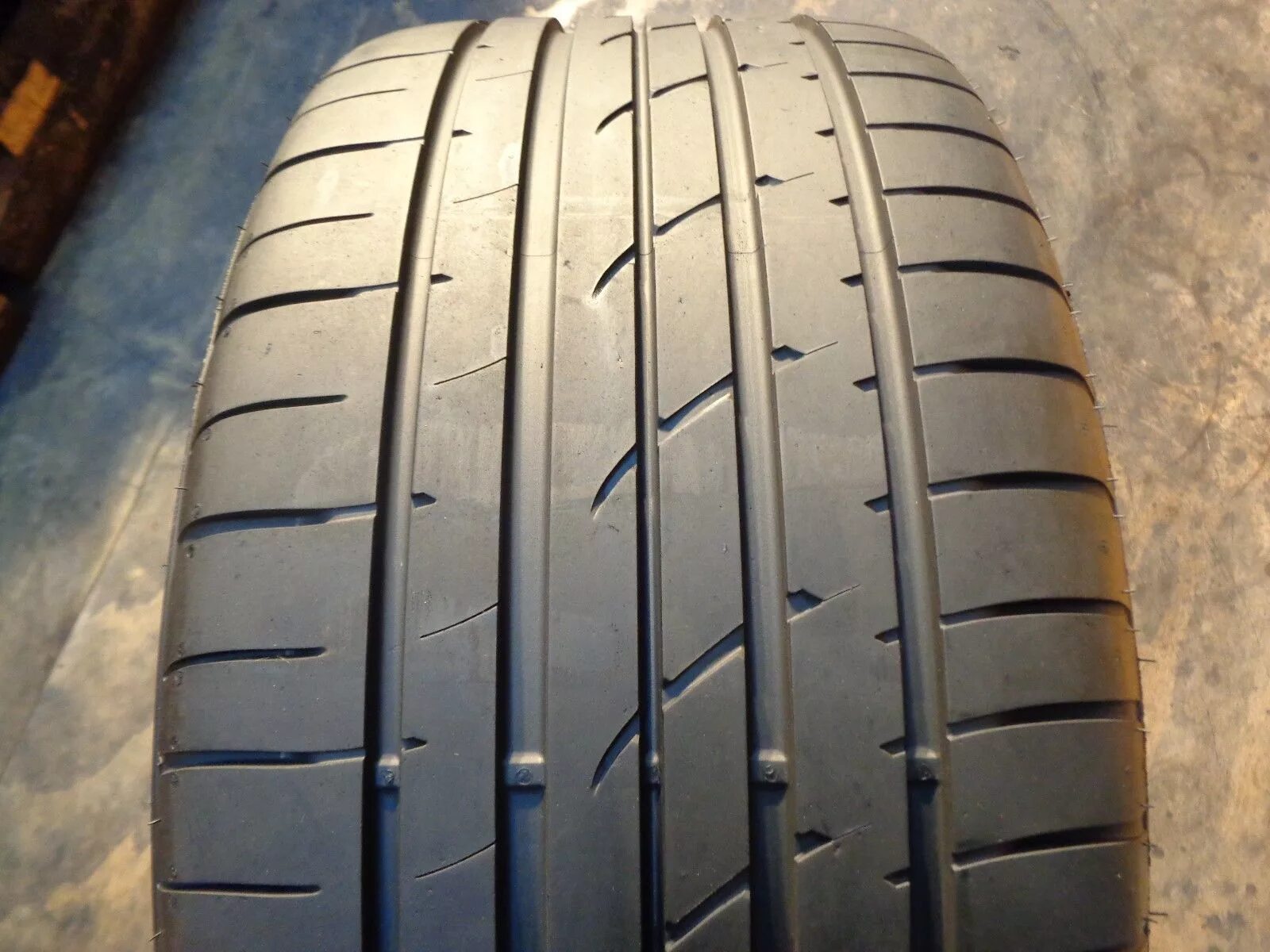 Гудиер лето купить. Шины Goodyear Eagle f1. Гудиер игл ф1. 285/45r19 Goodyear Eagle f1. Goodyear Eagle f1 Asymmetric 2.