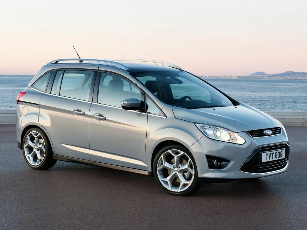 Купить ц макс. Ford Grand c-Max 2011. Ford Grand c-Max, 2010. Ford c Max 2009. Форд Гранд си Макс 2011.